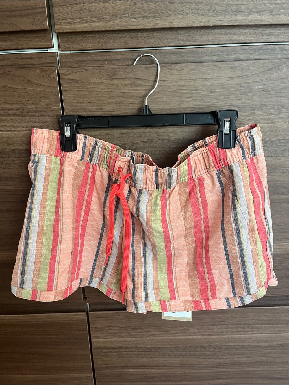 BNWT Prana Mariya shorts size L